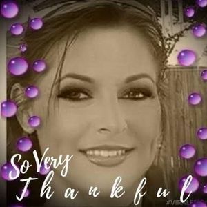 Meet your Posher, Carrie